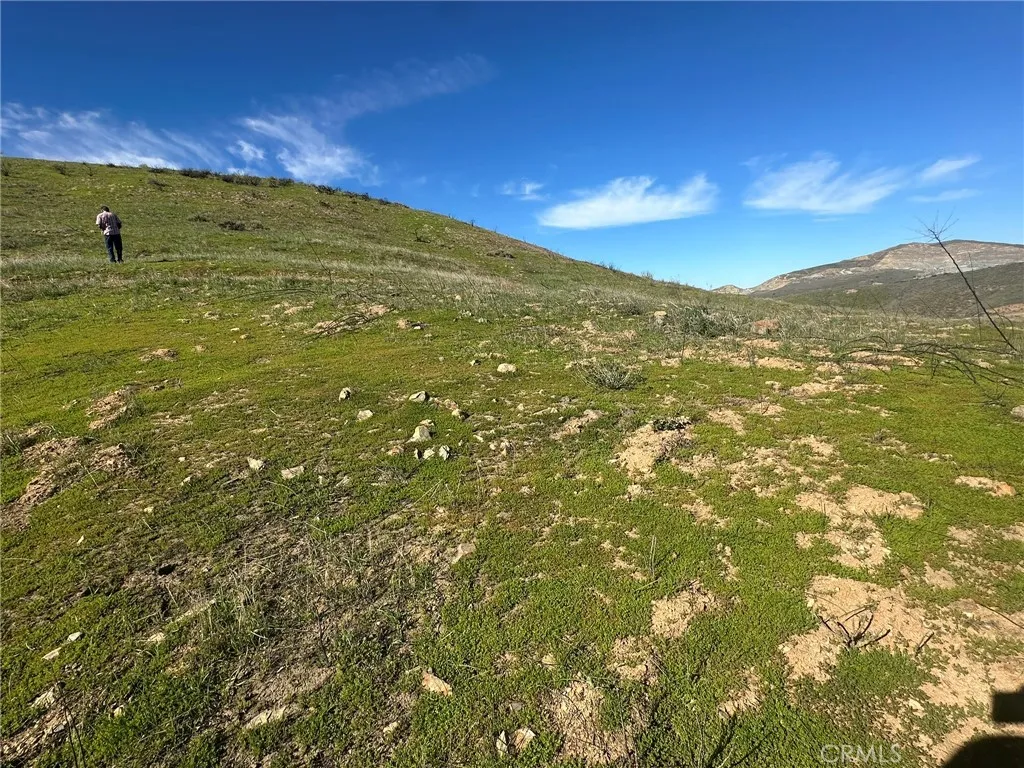 0 Cajalco Road Corona, CA 92883 - Photo 3 of 9 a view of an ocean