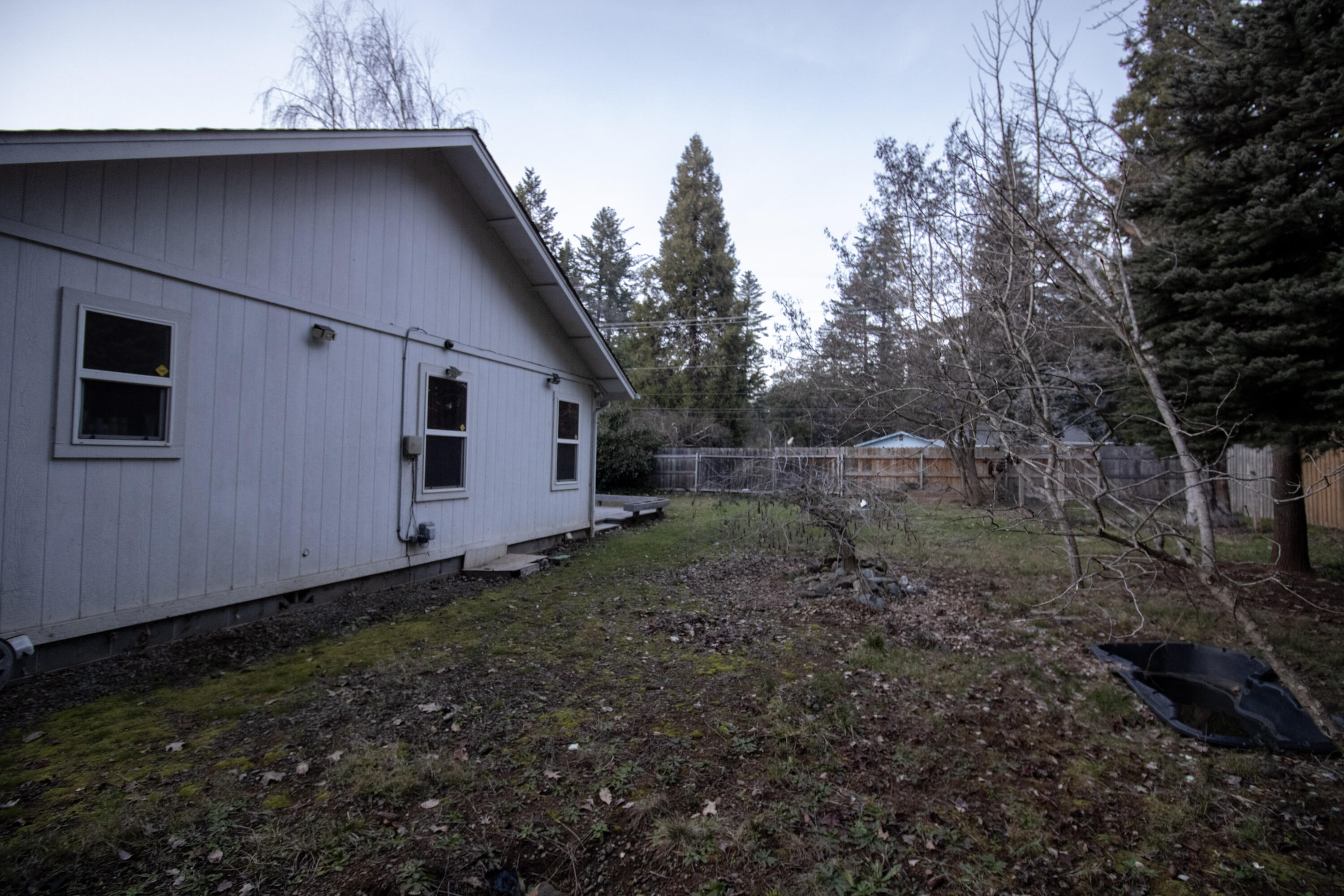 157 North Junction Avenue Cave Junction, OR 97523 - Photo 5 of 33 5-IMG_6085