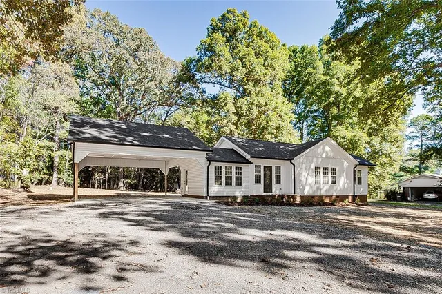 $305,000 | 4417 Highway 42, Asheboro, NC 27205