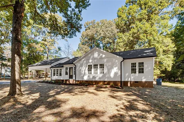 $305,000 | 4417 Highway 42, Asheboro, NC 27205