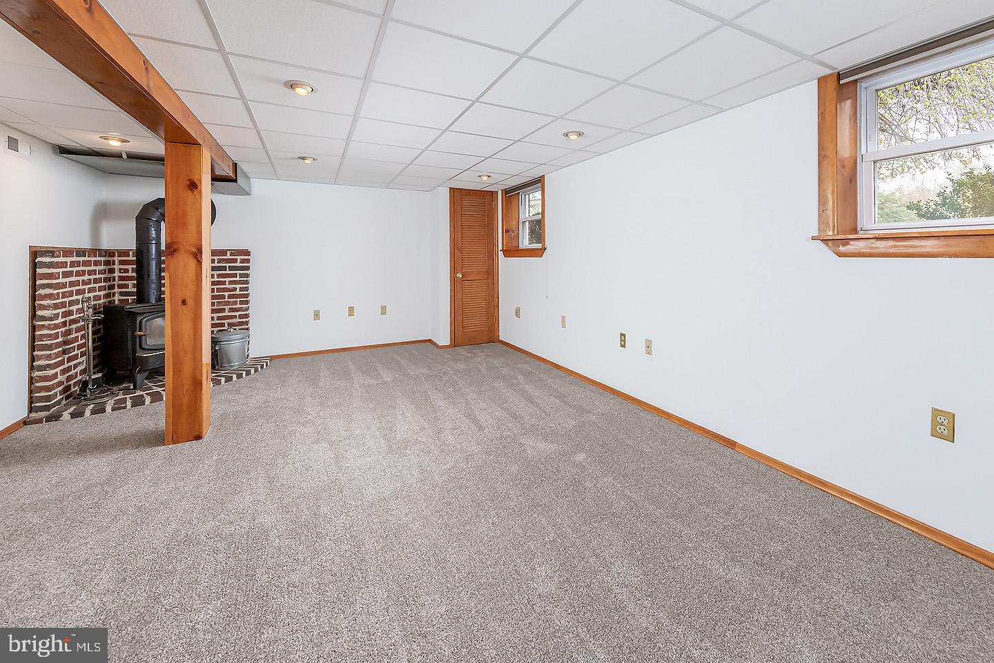 425 Cornwall Road Cherry Hill, NJ 08034 - Photo 13 of 19 Family room