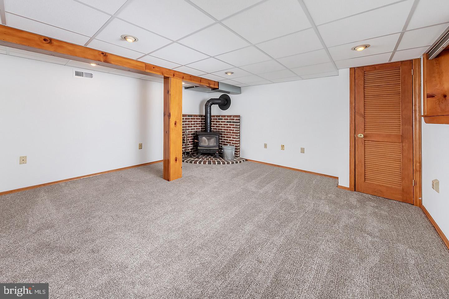 425 Cornwall Road Cherry Hill, NJ 08034 - Photo 14 of 19 Family room