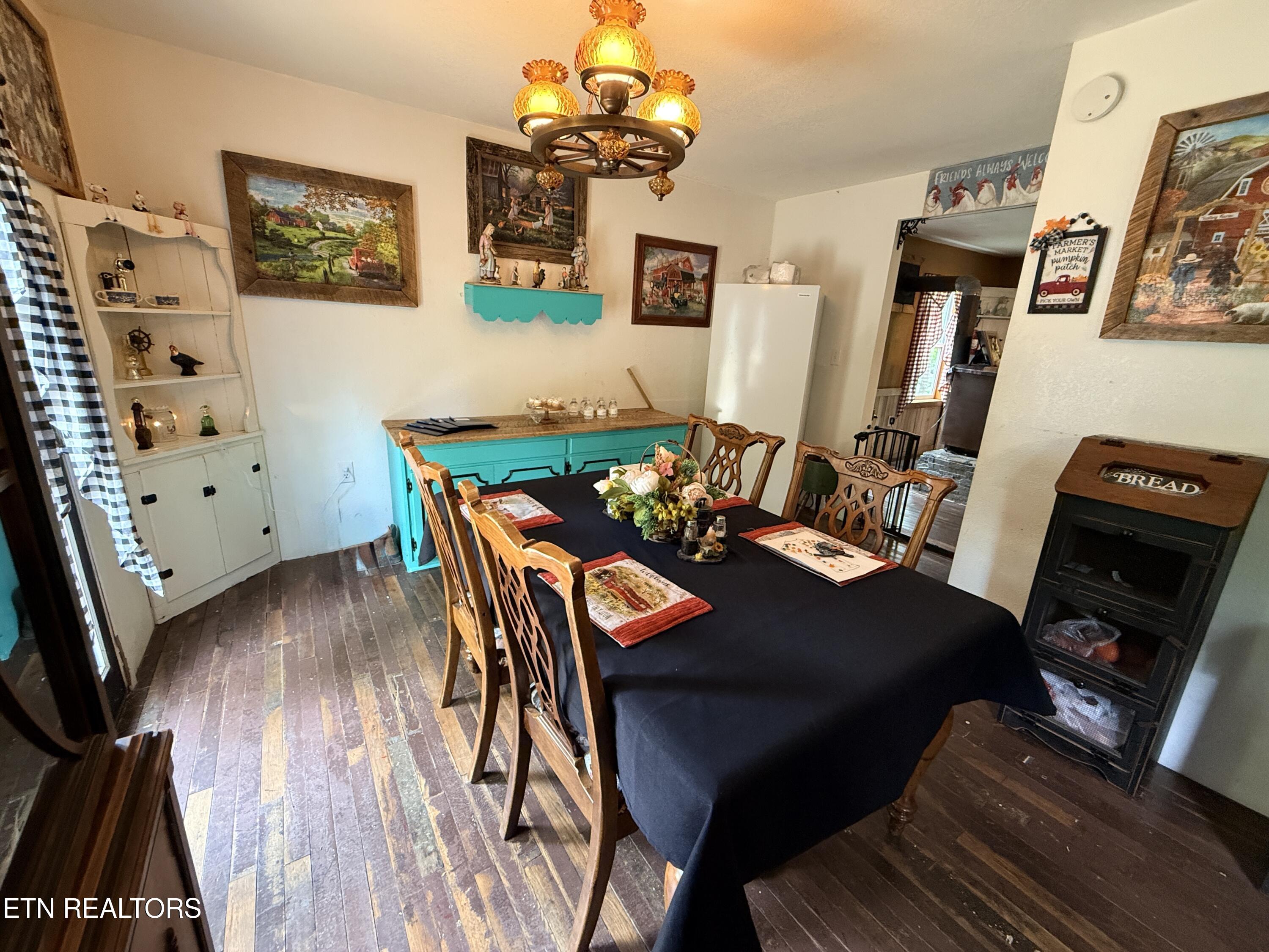 586 Rugby Highway Robbins, TN 37852 - Photo 6 of 45 IMG_5946