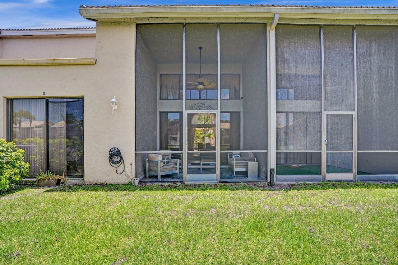 5465 Monterey Circle, Unit D Delray Beach, FL 33484 - Photo 22 of 67 No Neighbors Behind