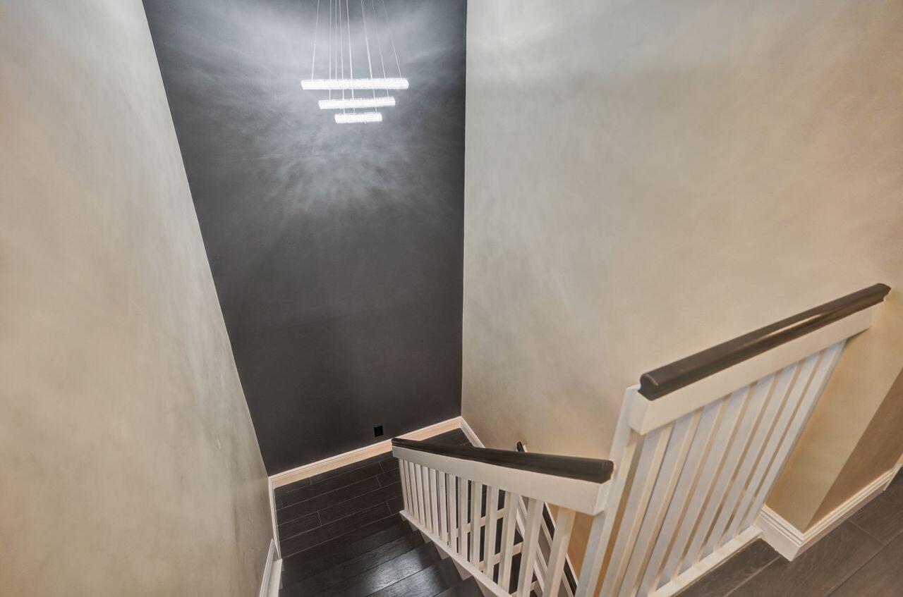 5465 Monterey Circle, Unit D Delray Beach, FL 33484 - Photo 48 of 67 Up We Go