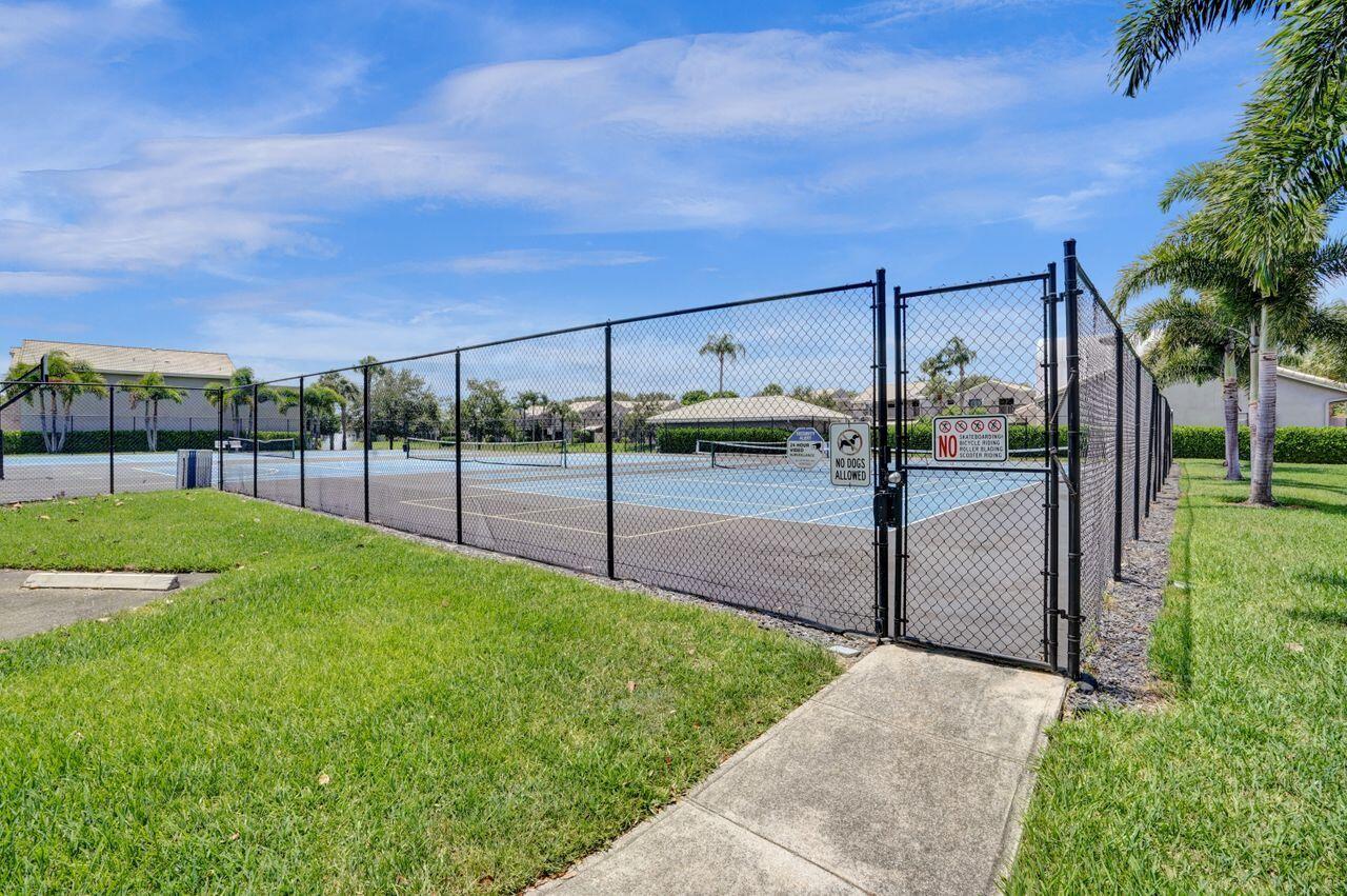 5465 Monterey Circle, Unit D Delray Beach, FL 33484 - Photo 64 of 67 Great Amenities