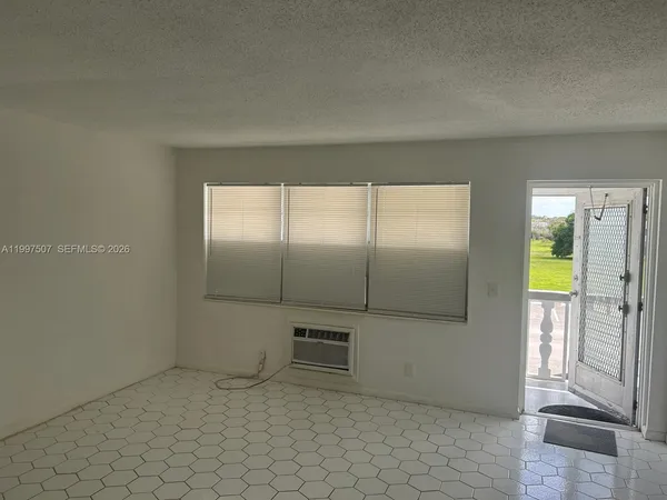 $1,175 | 89 Berkshire D, Unit 89, West Palm Beach, FL 33417