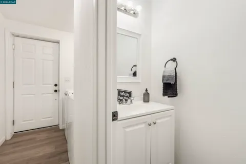 $390,000 | 2593 El Portal Drive, Unit C, San Pablo, CA 94806