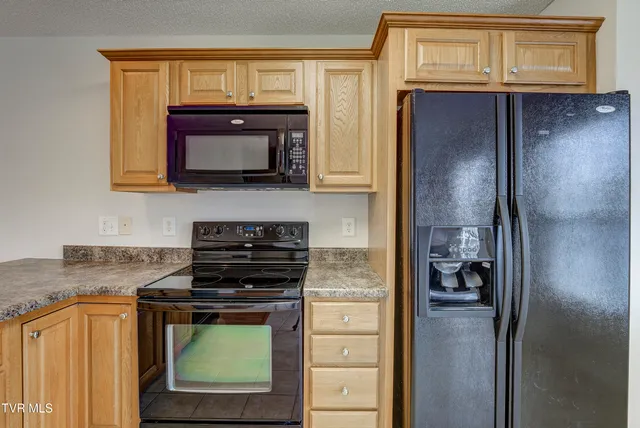 $259,000 | 563 Boring Chapel Road, Unit 2, Gray, TN 37615