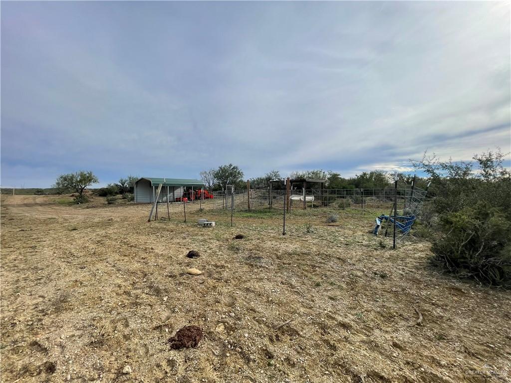 19 Vista Falcon Pvt Road Roma, TX 78584 - Photo 5 of 28
