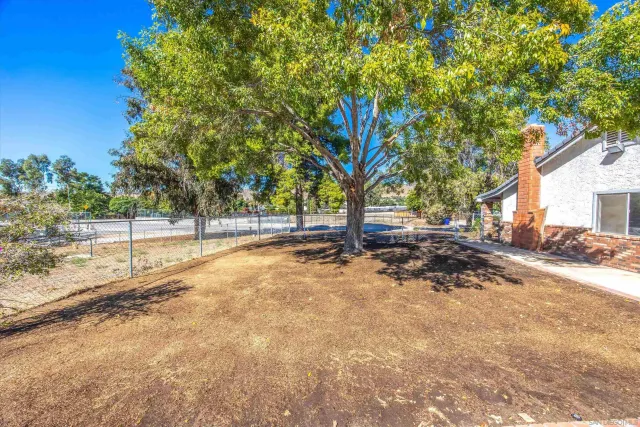 $850,000 | 33155 Ave D, Yucaipa, CA 92399