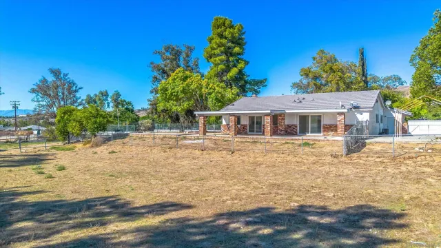 $850,000 | 33155 Ave D, Yucaipa, CA 92399