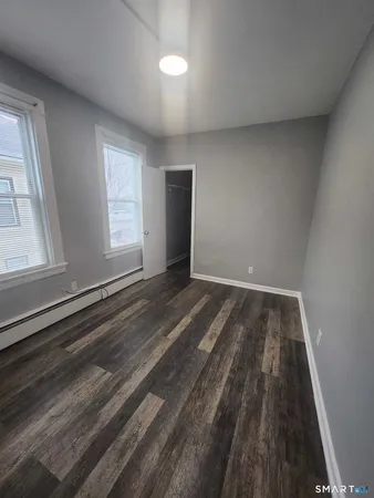 $975 | 22-24 Brown Street, Hartford, CT 06114