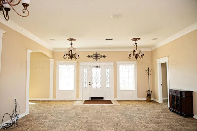 $415,000 | 411 East 6th Street, Hereford, TX 79045