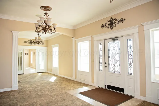 $415,000 | 411 East 6th Street, Hereford, TX 79045