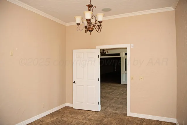 $415,000 | 411 East 6th Street, Hereford, TX 79045