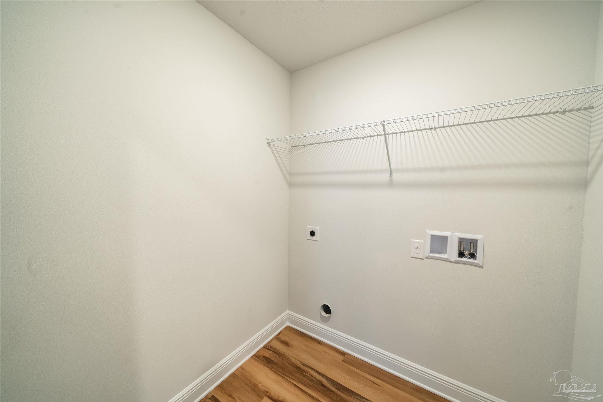 4944 Muldoon Pointe Road, Unit 15A Pensacola, FL 32526 - Photo 6 of 17 Gallery Image 6