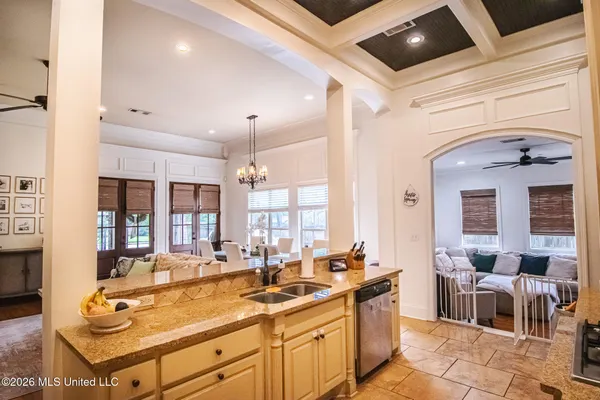 $434,900 | 1612 East Northside Drive, Jackson, MS 39211