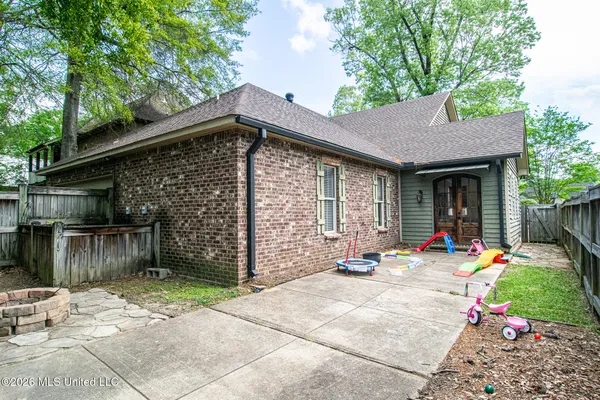 $434,900 | 1612 East Northside Drive, Jackson, MS 39211