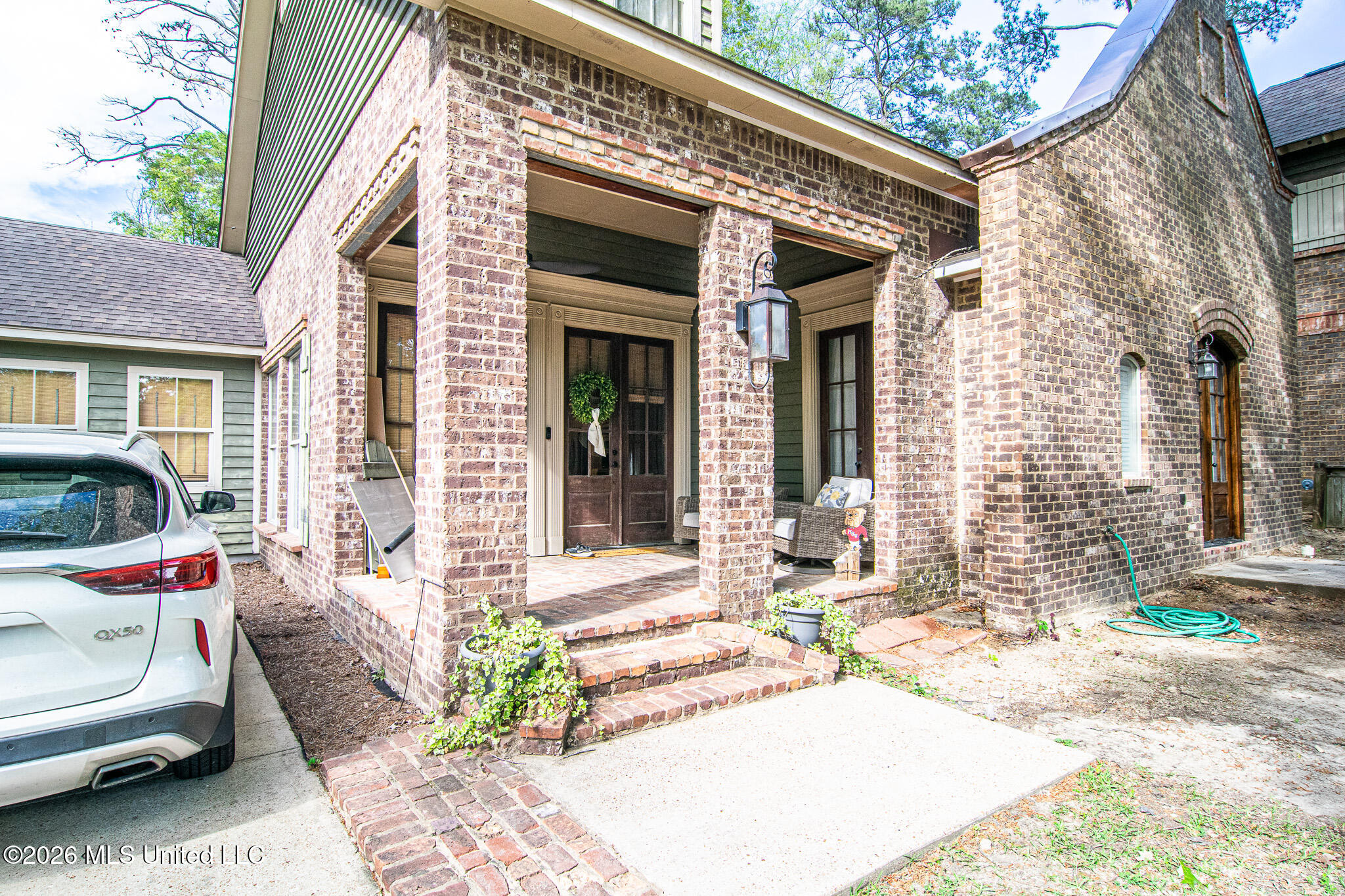 1612 East Northside Drive Jackson, MS 39211 - Photo 5 of 49 DSC_0090