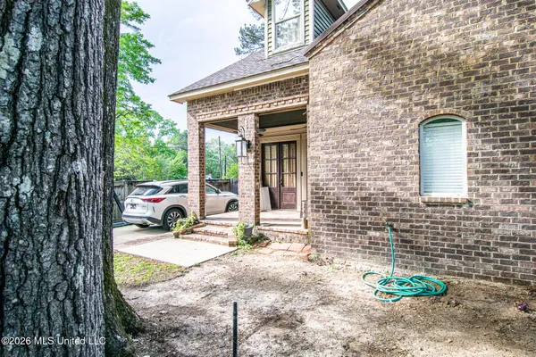 $434,900 | 1612 East Northside Drive, Jackson, MS 39211