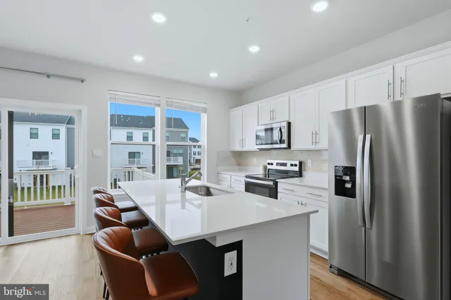 $2,800 | 369 Soft Rush Lane, La Plata, MD 20646