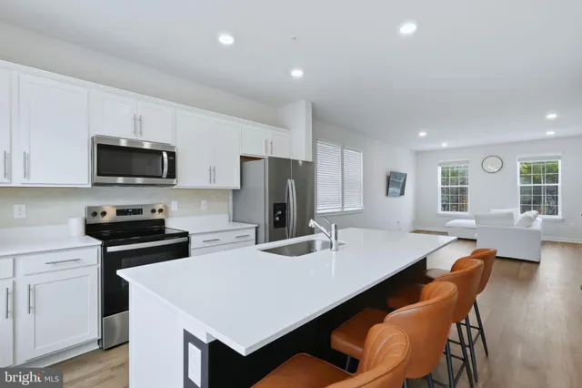 $2,800 | 369 Soft Rush Lane, La Plata, MD 20646