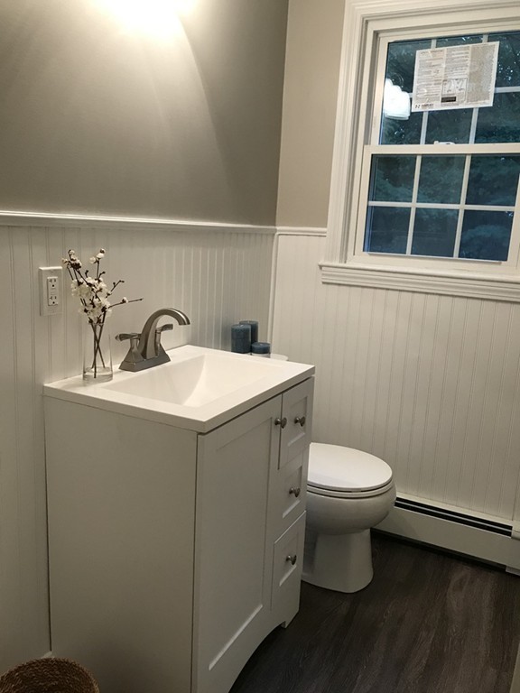 103 Putnam Road Holden, MA 01520 - Photo 9 of 17