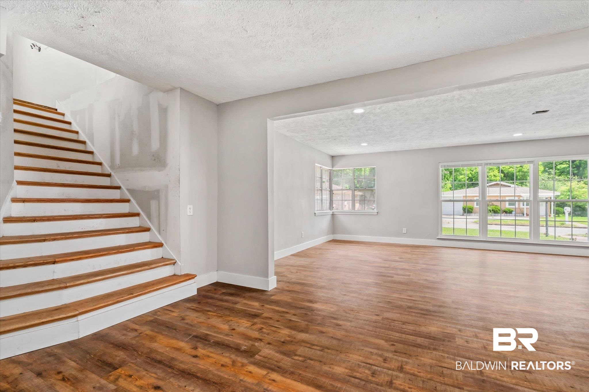 2008 Jones Avenue Mobile, AL 36617 - Photo 13 of 20