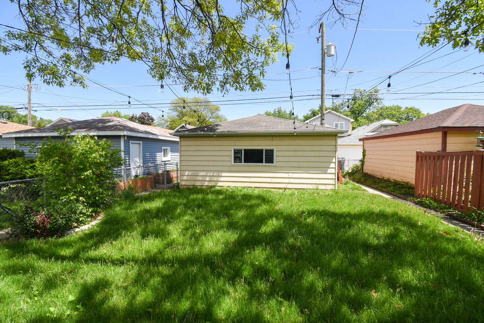 1437 Maple Avenue Berwyn, IL 60402 - Photo 35 of 35