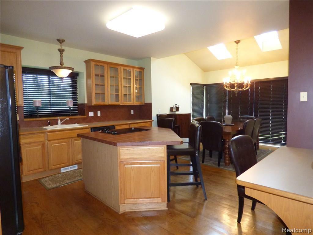 6940 Kennesaw Road Canton, MI 48187 - Photo 38 of 44