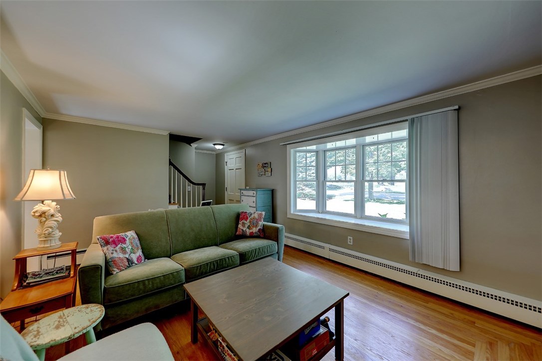 490 Ives Road Warwick, RI 02818 - Photo 3 of 33