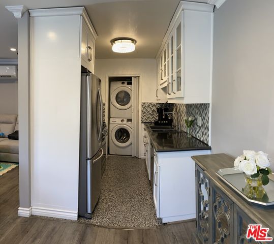 $559,999 | 3220 Altura Avenue, Unit 330, Glendale, CA 91214