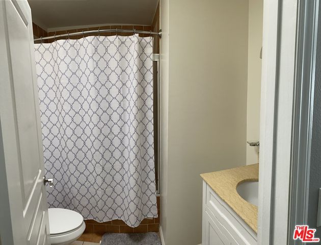 $559,999 | 3220 Altura Avenue, Unit 330, Glendale, CA 91214