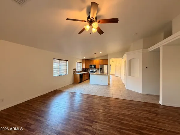 $1,730 | 516 East Wolf Hollow Drive, Casa Grande, AZ 85122