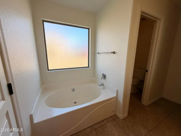 $1,730 | 516 East Wolf Hollow Drive, Casa Grande, AZ 85122