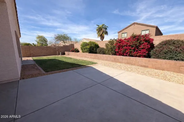 $1,730 | 516 East Wolf Hollow Drive, Casa Grande, AZ 85122