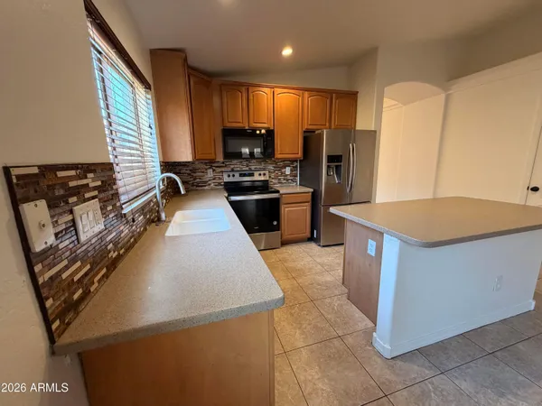 $1,730 | 516 East Wolf Hollow Drive, Casa Grande, AZ 85122