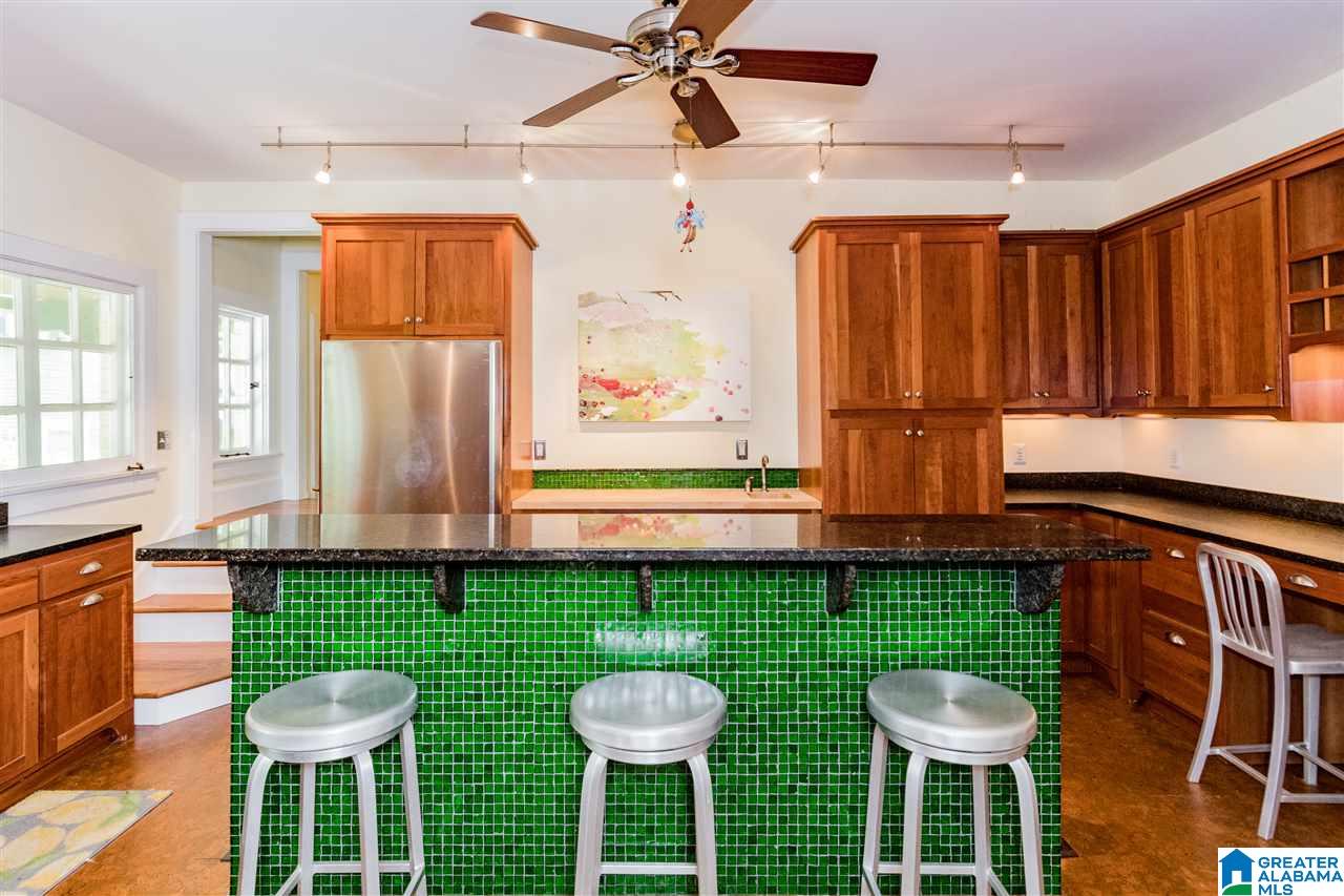 4337 Cliff Road Birmingham, AL 35222 - Photo 13 of 39