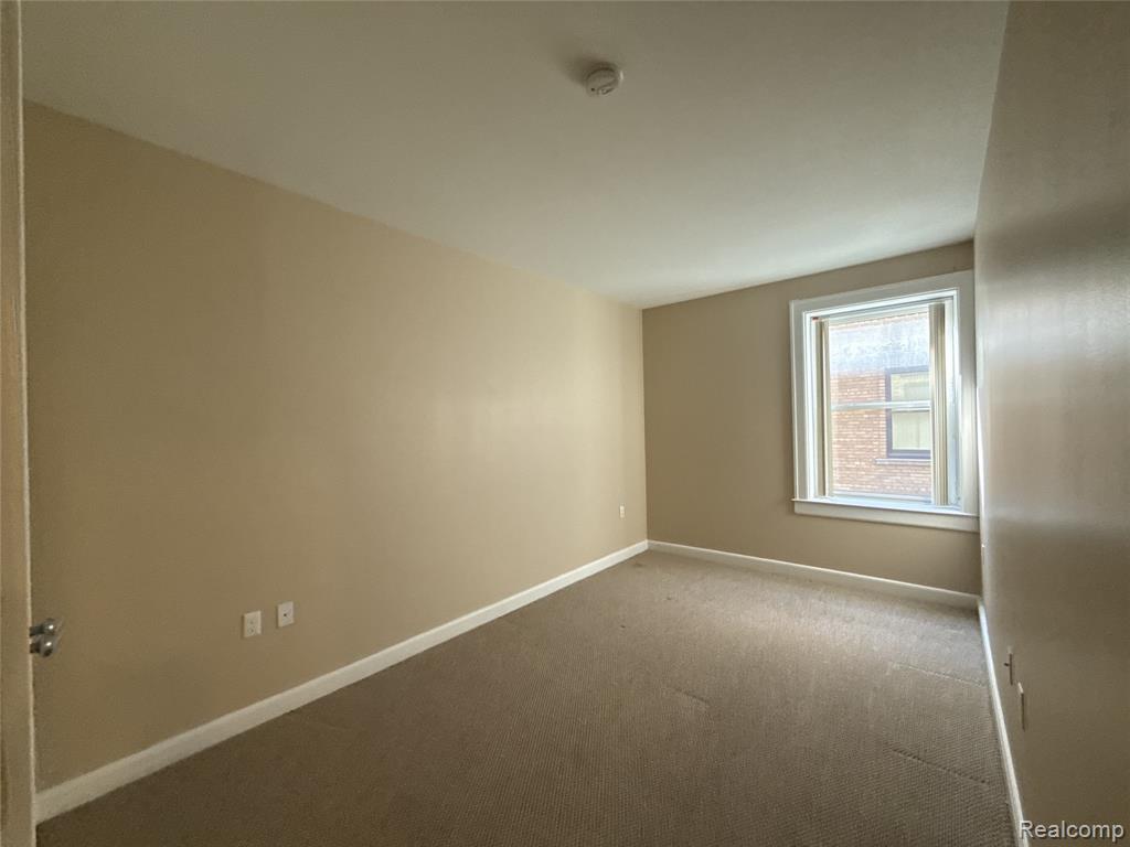 680 Delaware Street, Unit 206 Detroit, MI 48202 - Photo 10 of 15
