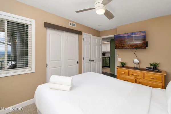 $219,900 | 3710 Weber Road, Unit 307C, Gatlinburg, TN 37738
