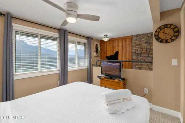 $219,900 | 3710 Weber Road, Unit 307C, Gatlinburg, TN 37738
