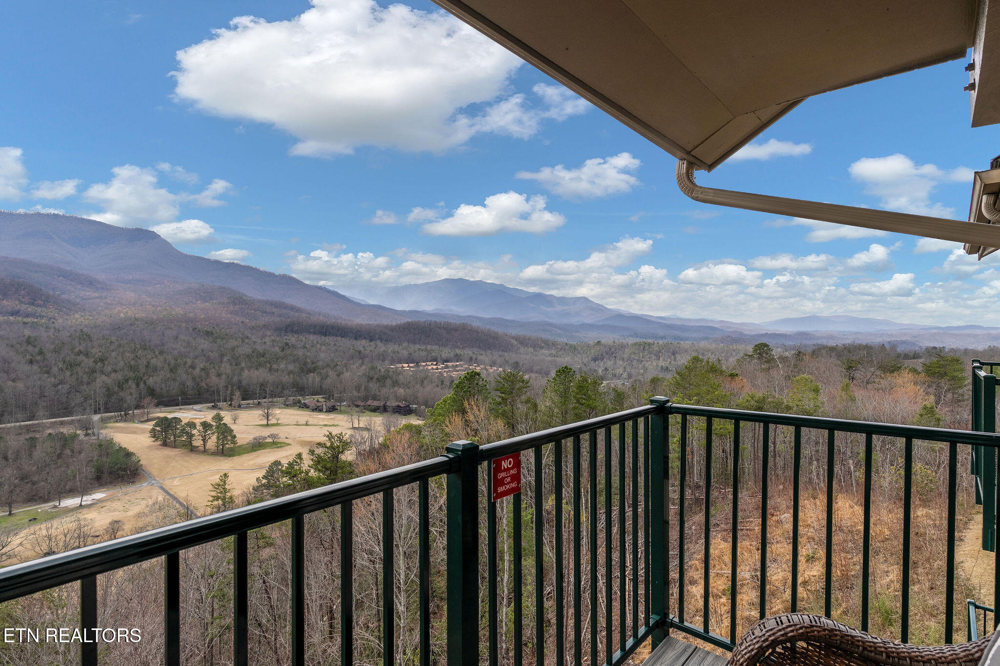 3710 Weber Road, Unit 307C Gatlinburg, TN 37738 - Photo 5 of 47 DSC07299