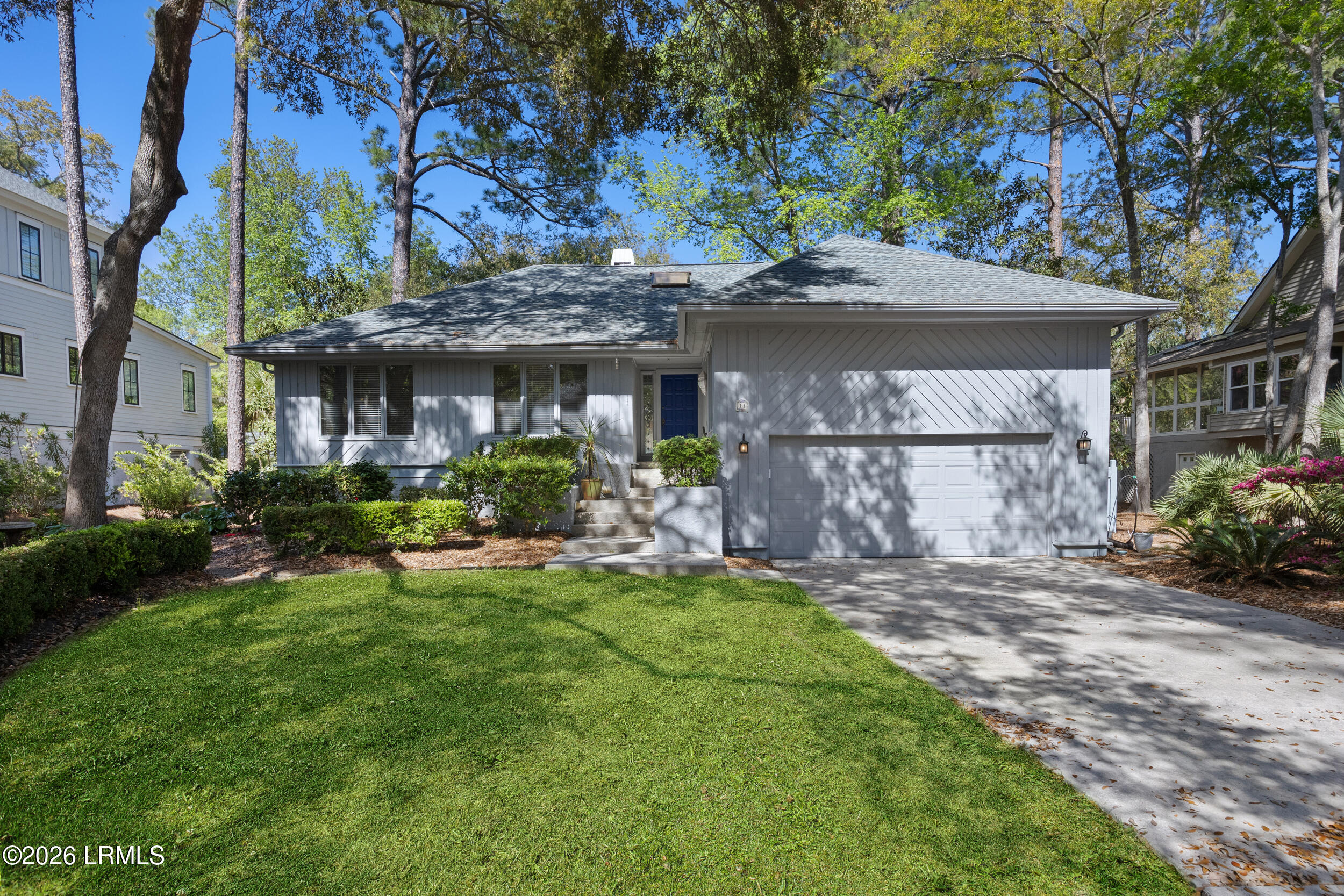 11 Coquina Road Hilton Head Island, SC 29928 - Photo 1 of 24 1