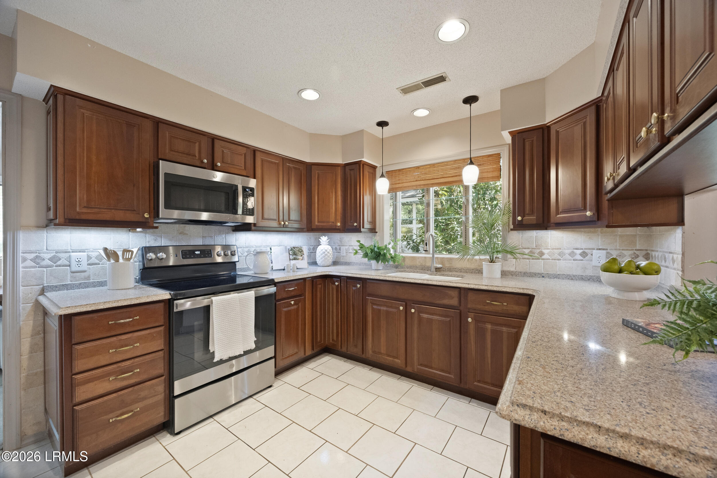 11 Coquina Road Hilton Head Island, SC 29928 - Photo 16 of 24 16