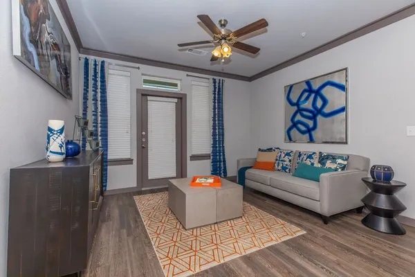 $1,476 | 9393 Fm 1960 Bypass Road West, Unit 7205, Humble, TX 77338