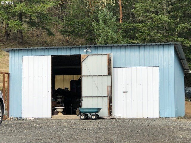 5956 Buckhorn Road Roseburg, OR 97470 - Photo 26 of 40