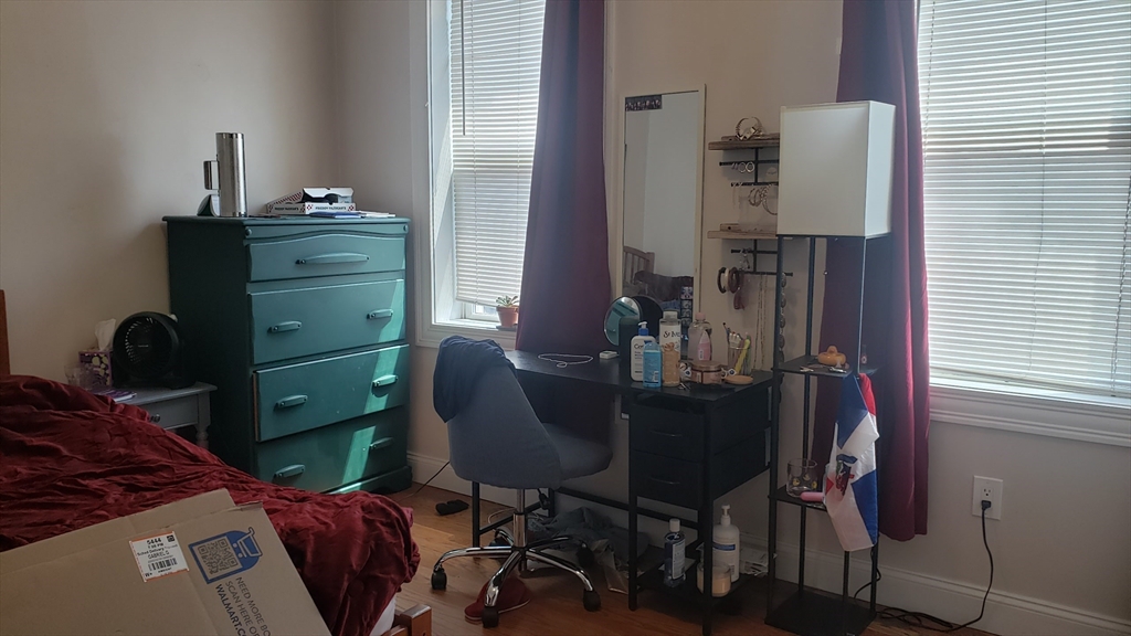 225 South Street, Unit 2 Boston, MA 02130 - Photo 8 of 14