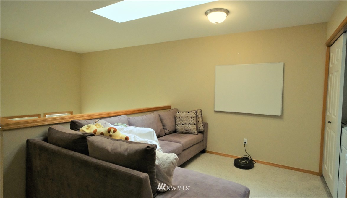 18916 108th Lane Southeast Renton, WA 98055 - Photo 25 of 39