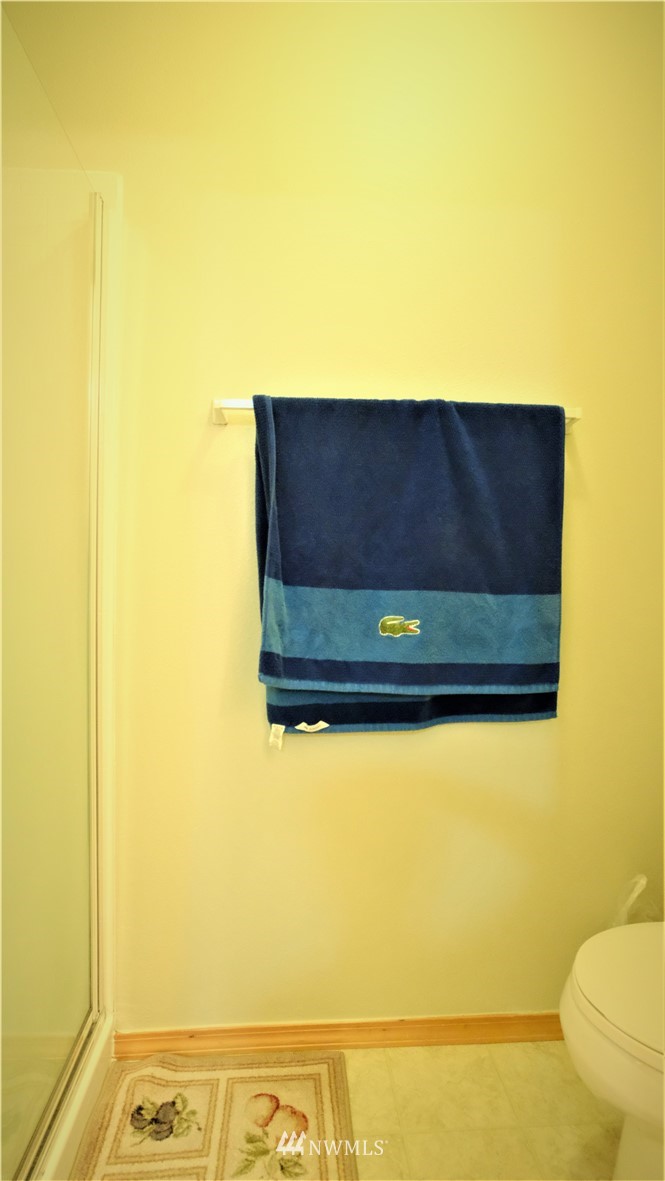 18916 108th Lane Southeast Renton, WA 98055 - Photo 30 of 39